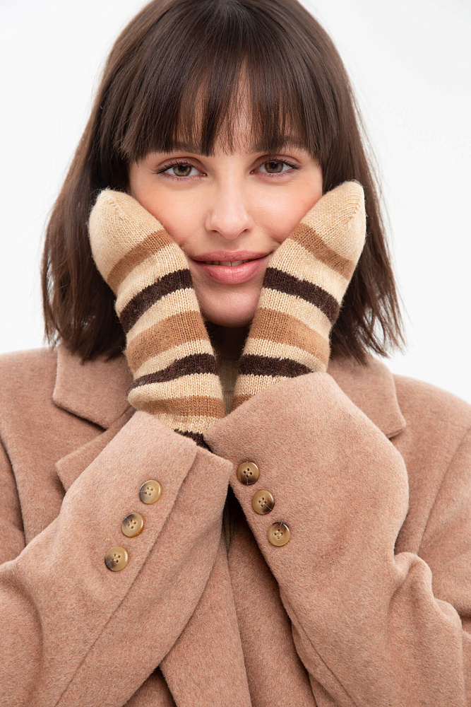 Варежки из монгольской шерсти