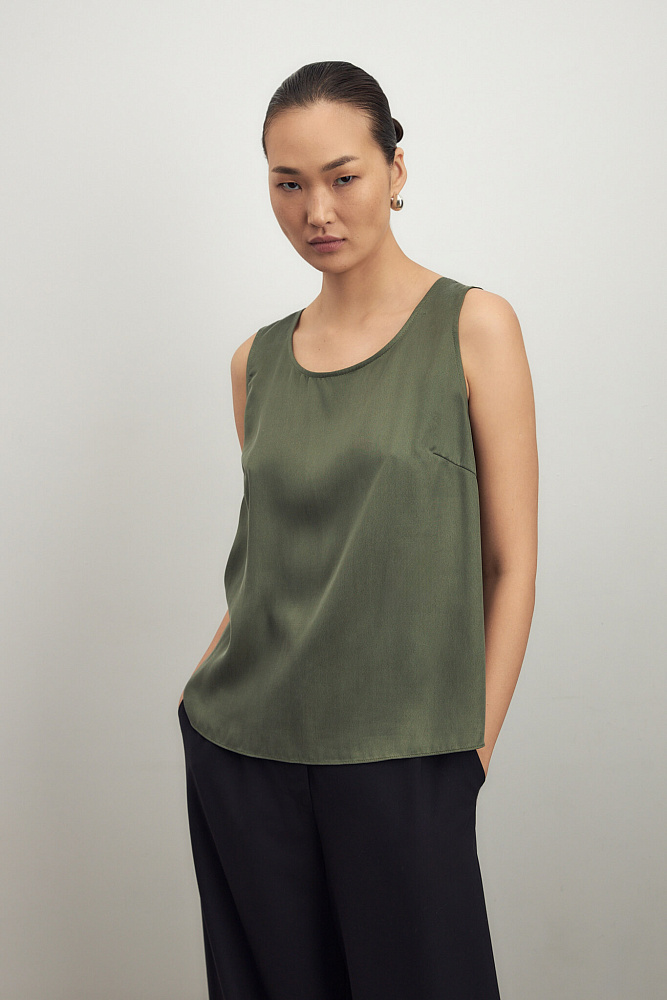 Топ из вискозы с ацетатом