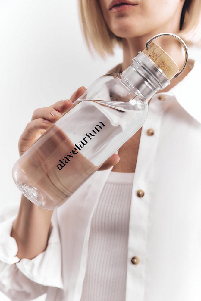 Бутылка для воды с крышкой из бамбука