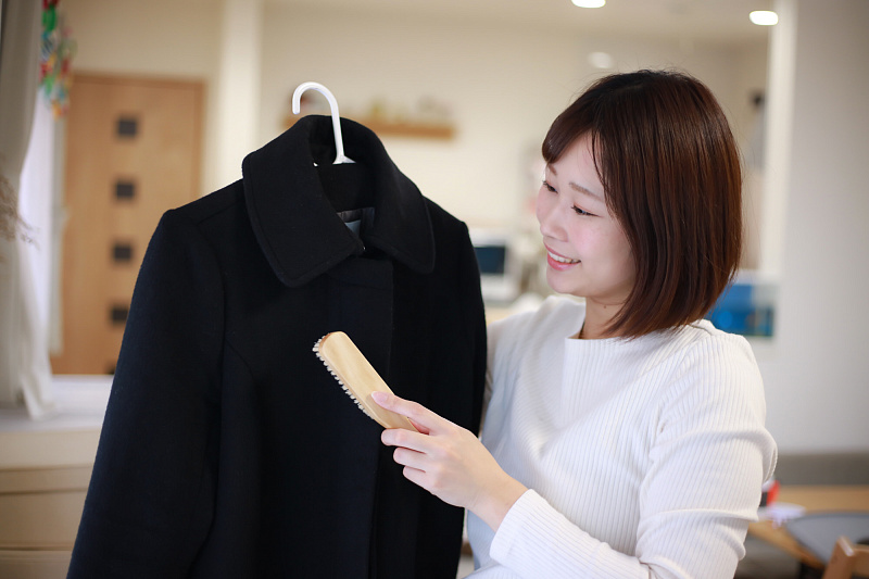 Как ухаживать за пальто: профессиональное руководство по сохранению безупречного вида верхней одежды